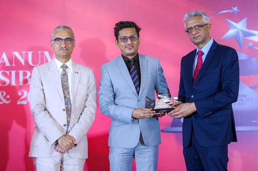 EFU Life Wins Prestigious Shaukat Khanum Social Responsibility Award 2023